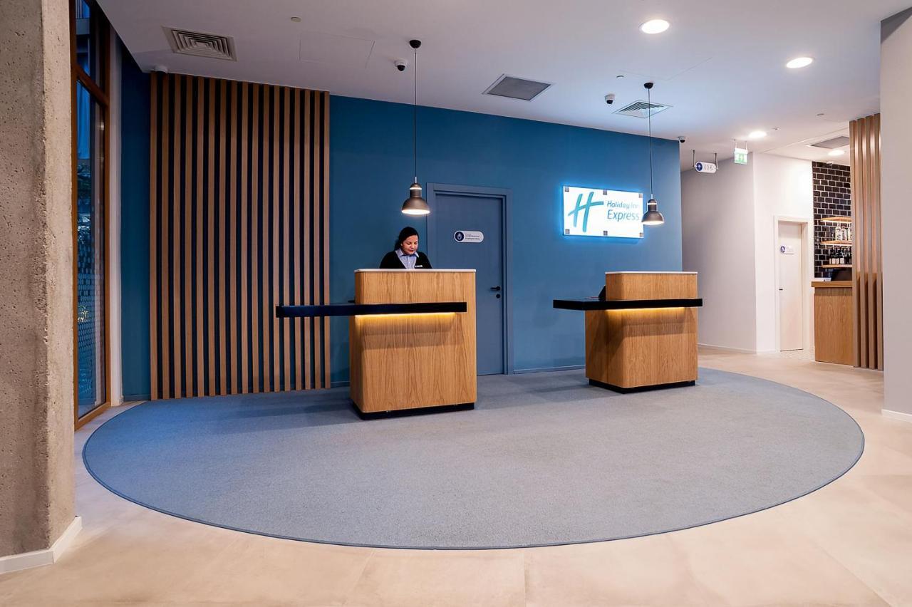Holiday Inn Express Tbilisi Avlabari By Ihg Ngoại thất bức ảnh