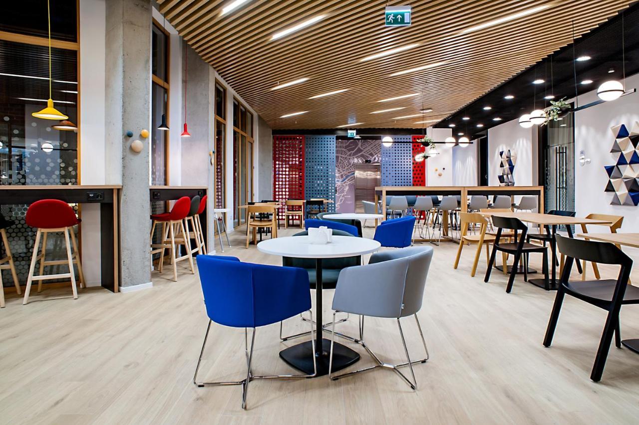 Holiday Inn Express Tbilisi Avlabari By Ihg Ngoại thất bức ảnh