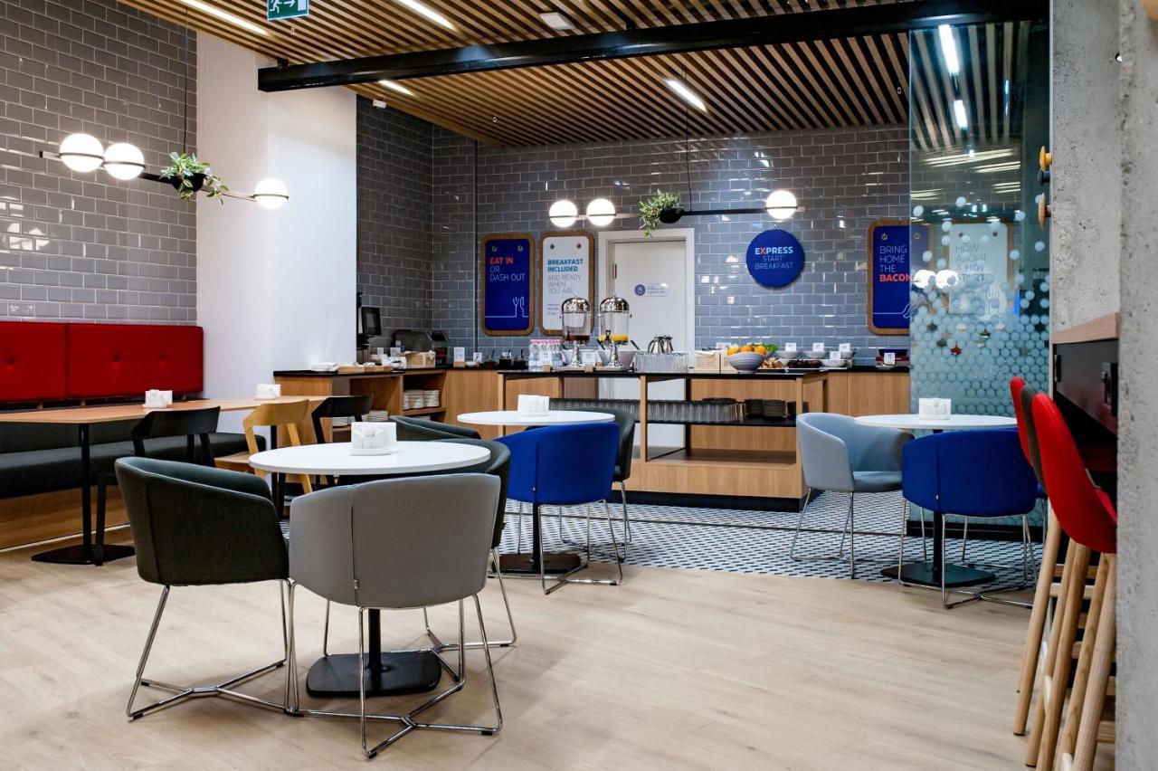 Holiday Inn Express Tbilisi Avlabari By Ihg Ngoại thất bức ảnh